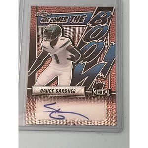 2023 Leaf Metal Sauce Gardner Auto Here Comes The Boom Pigskin Scope #/5 Jets